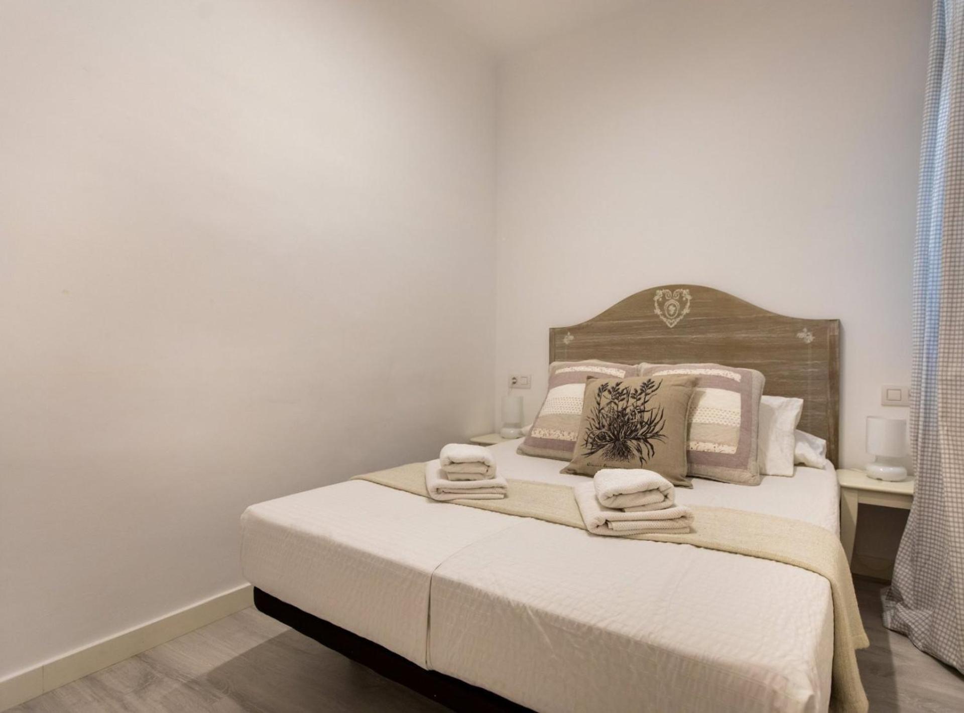 Pere Serafi 2 Bedroom Appartamento